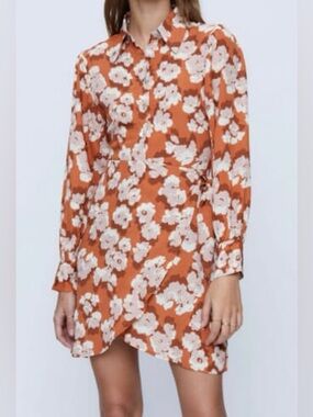 WILD PONY Long-Sleeve Floral Wrap Mini Dress